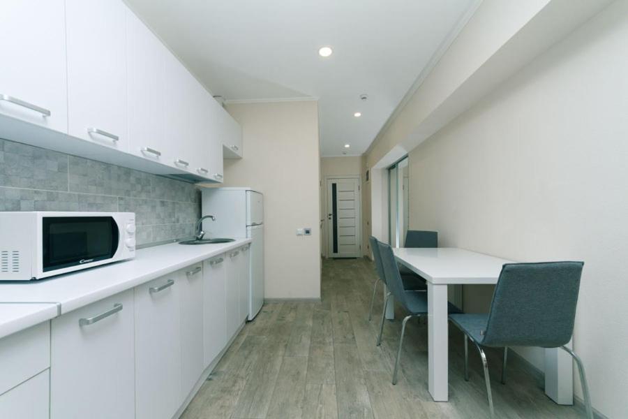 Apartments Smarthause Kyiv Exterior photo